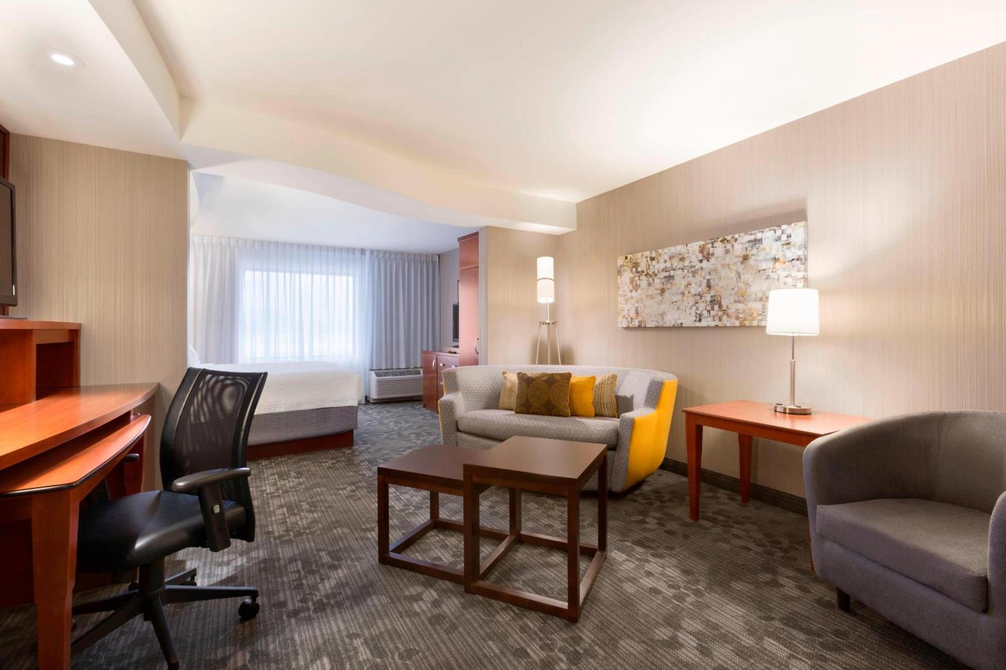 Courtyard By Marriott Kalamazoo Portage Kültér fotó